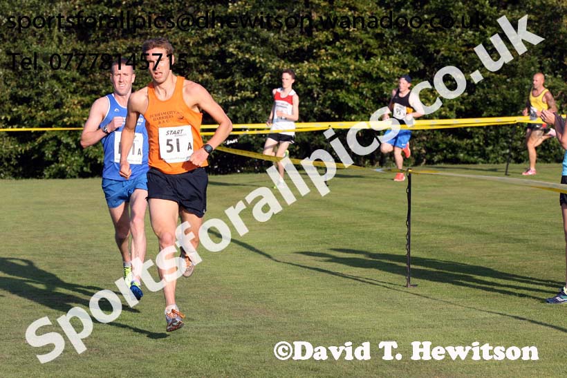 Senior mens Durham City Cross Country Relays. Photo: David T. Hewitson/Sports for All Pics